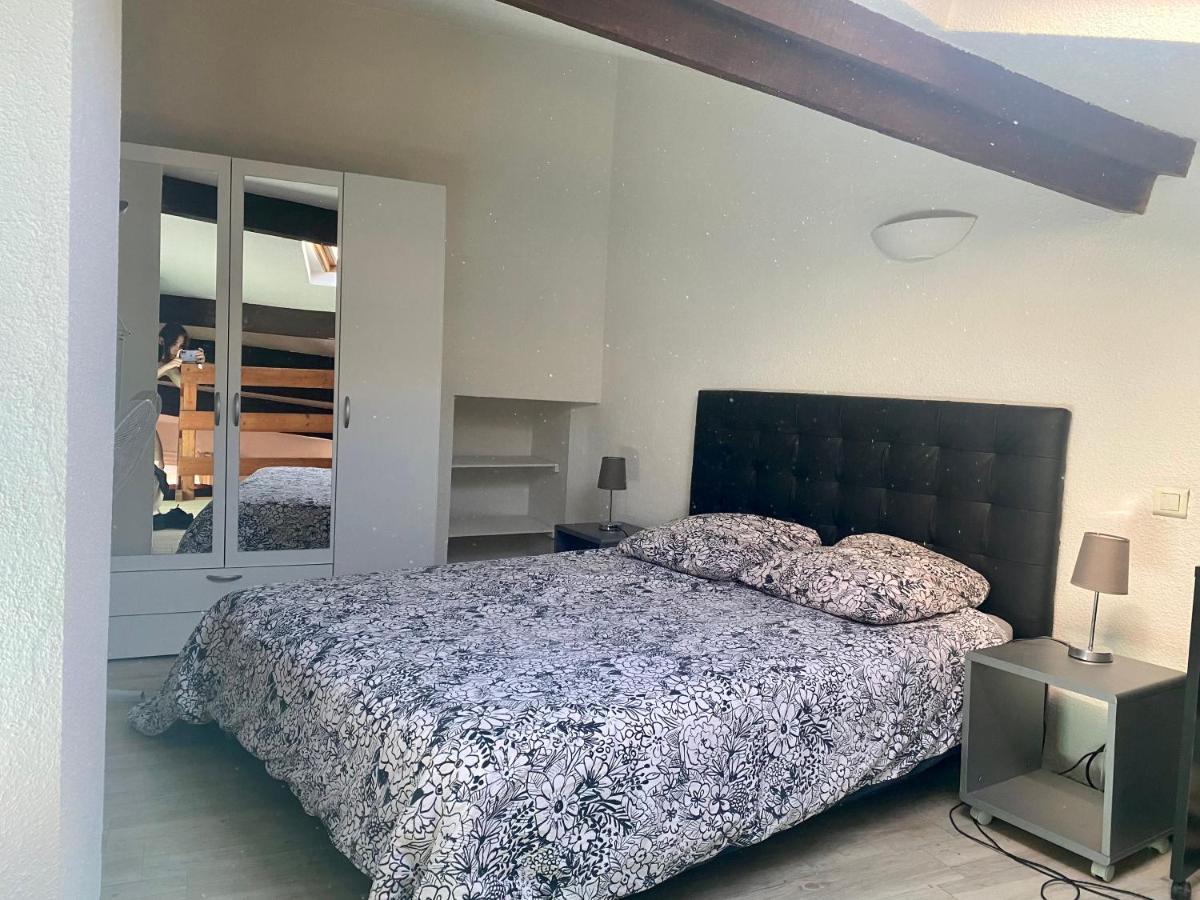 Le Cocon D'Avignon - T2 Duplex 40M2 - Centre Historique Intra Muros- Wifi Climatisation Luaran gambar